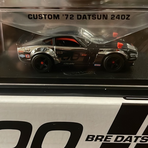 Custom ‘72 Datsun 24OZ Hot Wheels Red Line Club Exclusive 2023 - Picture 2 of 8